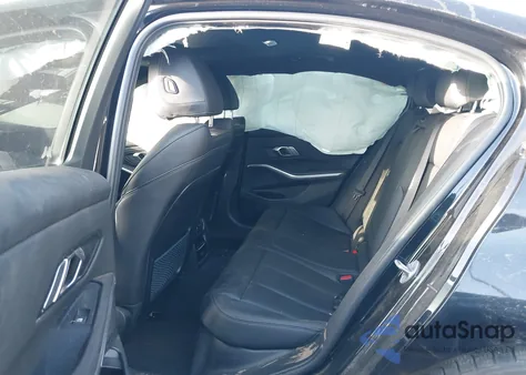 2023 BMW 330I z USA, uszkodzony, nr VIN 3MW69FF07P8D57148